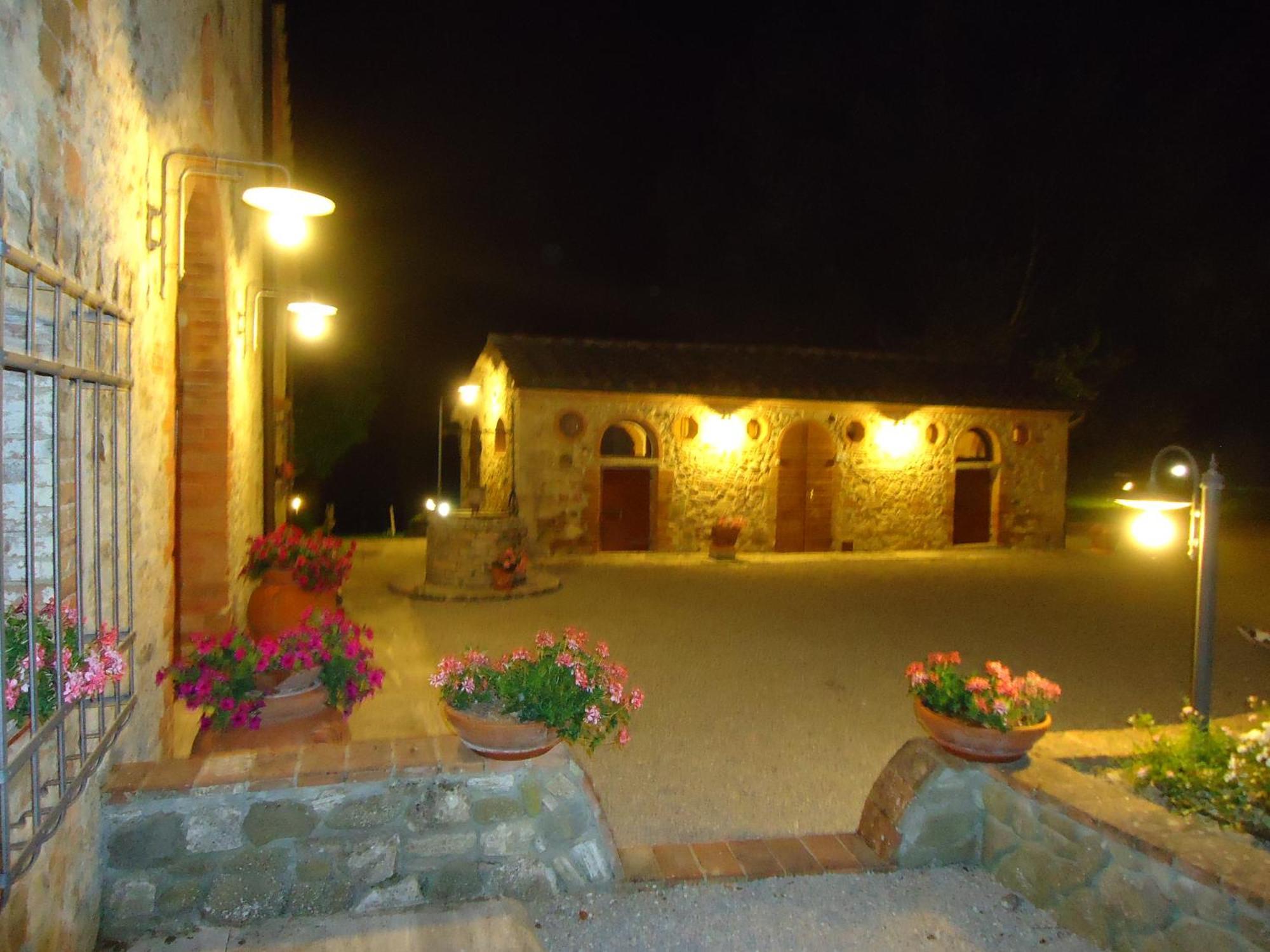 Podere La Chiusella B&B Rapolano Terme Bagian luar foto