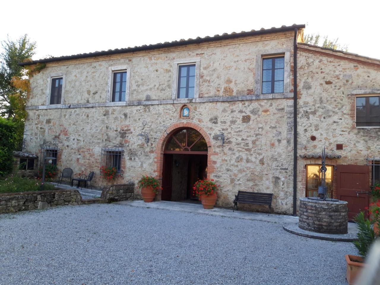 Podere La Chiusella B&B Rapolano Terme Bagian luar foto